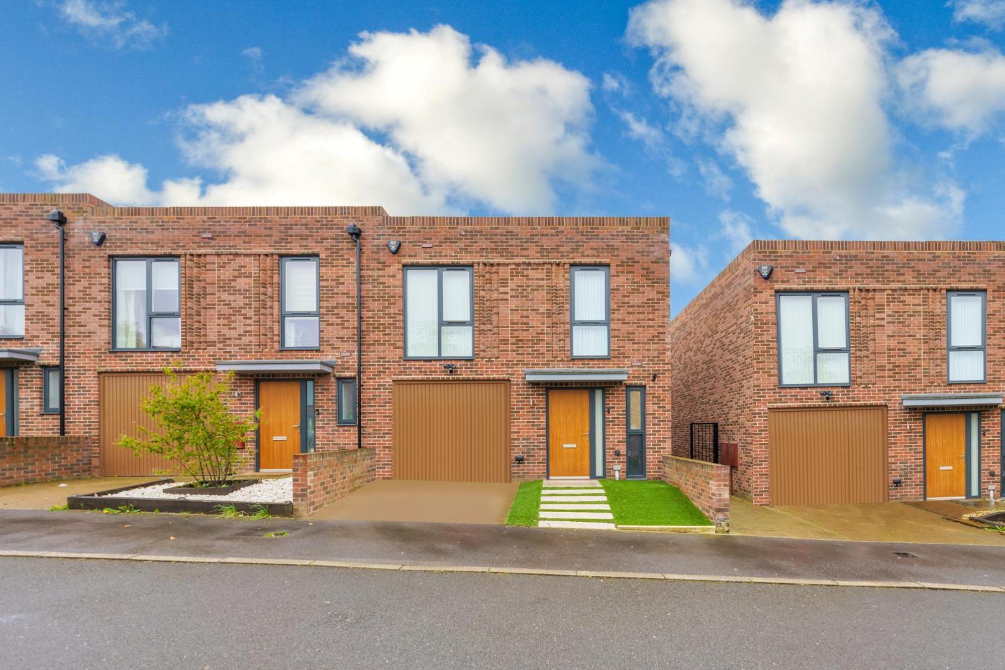 3 Bedroom House In Bricket Wood, St Alban Watford  Exterior photo